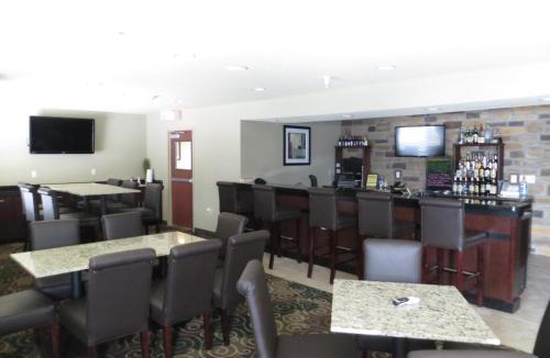 Harper Hotel | Cobblestone Inn & Suites - Harper