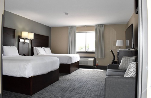 Trenton Hotel | Cobblestone Inn & Suites - Trenton