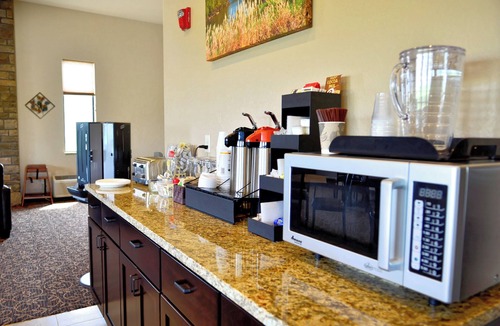 Monticello Hotel | Cobblestone Inn & Suites - Monticello