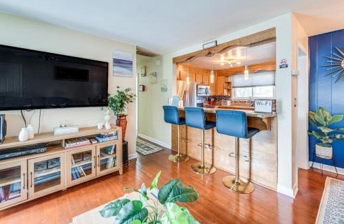 Colonial Heights House | Colonial Heights Home w/Large Yard & BBQ Grill!