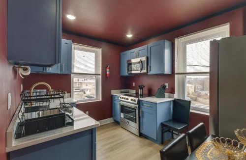 Collingdale Apartment | Colorful, Convenient Apt 7 Mi to Lincoln Financial