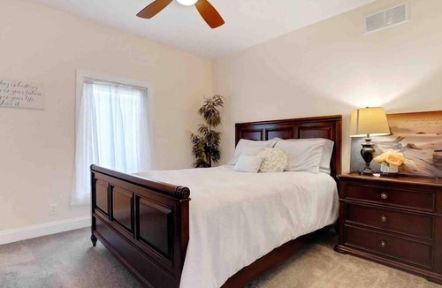 Earlville Villa | Come enjoy our luxurious 10,000 sq