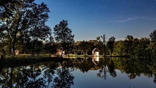 Allen County House | Comfort Camping Retreat with Fire Pit & Picnic Area in Humboldt, Kansas