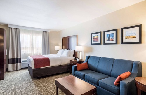 Bonner Springs Hotel | Comfort Inn Bonner Springs Kansas City