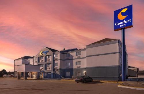 Davenport Hotel | Comfort Inn Davenport East - Bettendorf