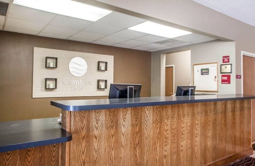 Muscatine Hotel | Comfort Inn Muscatine near Hwy 61
