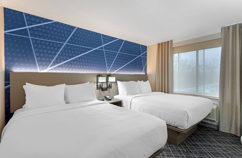 Travis - Chelsea Hotel | Comfort Inn Staten Island
