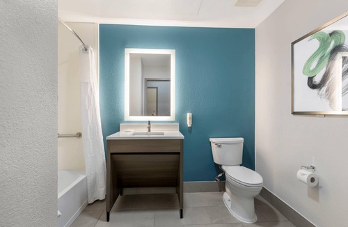Camden Hotel | Comfort Inn & Suites Camden