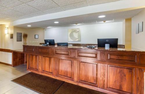 Milford Hotel | Comfort Inn & Suites Milford