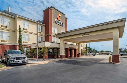 Millbrook Hotel | Comfort Inn & Suites Millbrook-Prattville