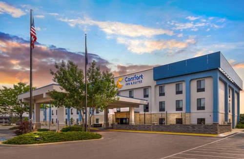 Rapid City Hotel | Comfort Inn & Suites Rapid City near Mt Rushmore