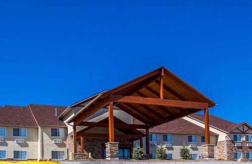 Le Claire Hotel | Comfort Inn & Suites Riverview near Davenport and I-80