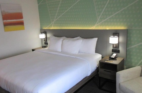 Rochester Hotel | Comfort Inn & Suites Rochester South Mayo Clinic