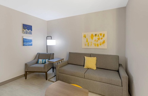 Summerset Hotel | Comfort Inn & Suites Summerset - North Rapid City