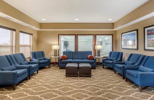 Walcott Hotel | Comfort Inn Walcott near Davenport