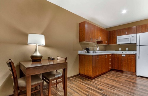 Grand Island Hotel | Comfort Suites Grand Island South