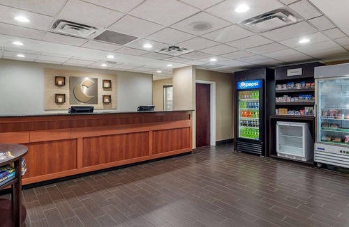 Woodstock Hotel | Comfort Suites Woodstock