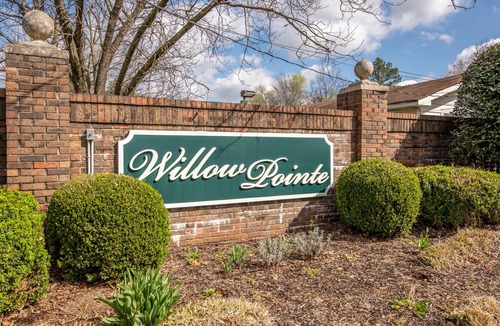 Huntsville Condo | Comfortable Condo in the Heart of Huntsville