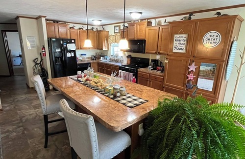 Pierre House | Comfortable Lake House