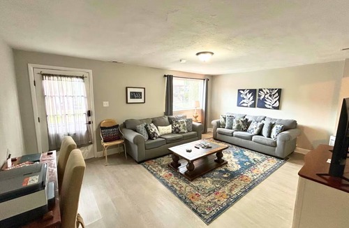 Westerville Apartment | Comfortable Westerville Apt by State Street - Great for Mid-Term, Prime Location
