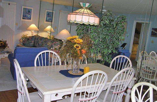 Heron Harbour Isle Condo | Condo ∙ 2 bedrooms ∙ 7 guests