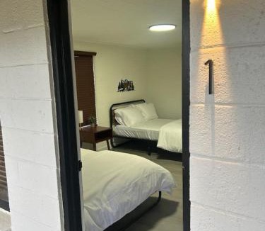 Cookson House | Cookson Resort - Tenkiller Cabin 3