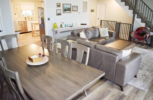 Deep Hole House | Coral Cove- Canalfront with & Private Dock