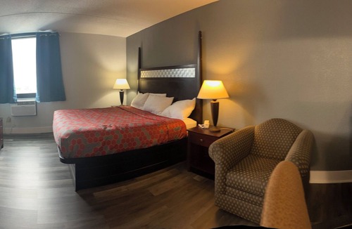 McCook Hotel | Coratel Inn & Suites By Jasper McCook