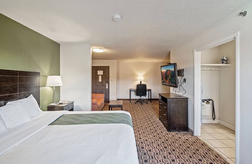 Wichita Hotel | Coratel Plus Deluxe Suite 1 King Bed with Sofa Non Smoking Oversized