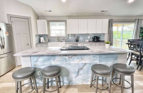 Belle Mina House | Corporate Housing | 4BR | Pets OK | Trinity