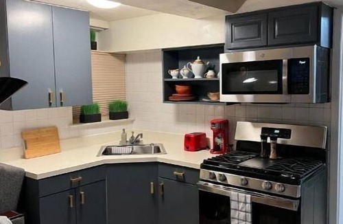Canarsie Apartment | Cosy and romantic studio apartment near carnasie park