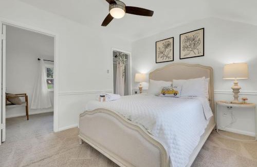 Lovettsville House | Cottage Escape in Virginia Wine Country