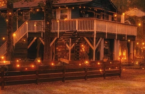 Hopkins House | Cottage Tree House B&B