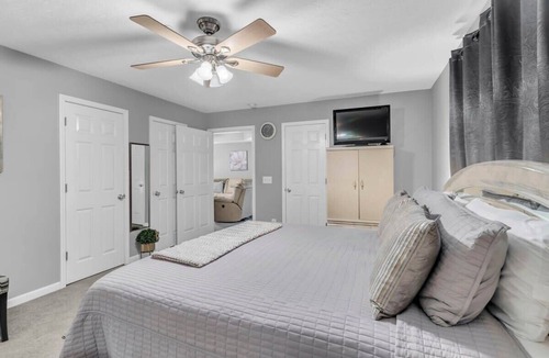 Pleasant View House | Country Chic-20 Min to Nash, Sleep 9