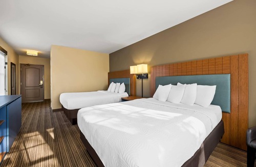 Red Wing Hotel | Country Inn & Suites by Radisson, Red Wing, MN