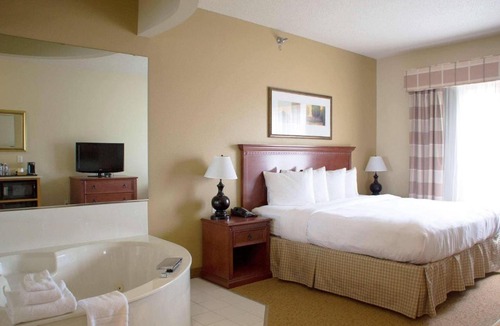 Mankato Hotel | Country Inn & Suites by Radisson, Mankato Hotel and Conference Center, MN