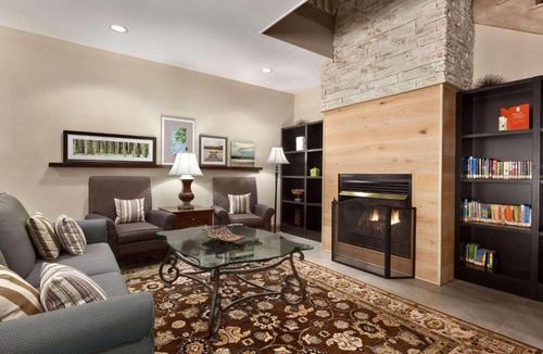 Dalton Hotel | Country Inn & Suites by Radisson, Dalton, GA