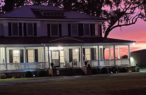 Elliott House | Country Oasis: 25-30min from Hartsville, Darlington, Camden, Sumter and Florence