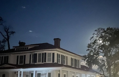 Elliott House | Country Oasis: 25-30min from Hartsville, Darlington, Camden, Sumter and Florence