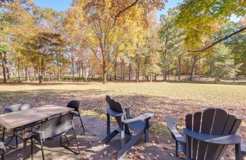 Clifton House | Countryside Cottage on 5 Acres! Easy Commute to DC