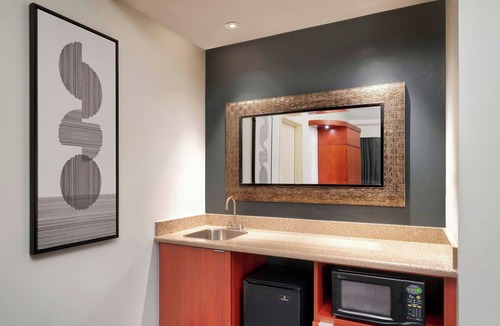 Downtown Lincoln Hotel | Courtyard by Marriott Lincoln Downtown