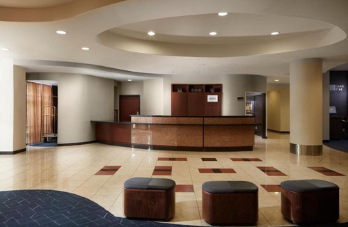Winchester Hotel | Courtyard by Marriott Winchester Medical Center