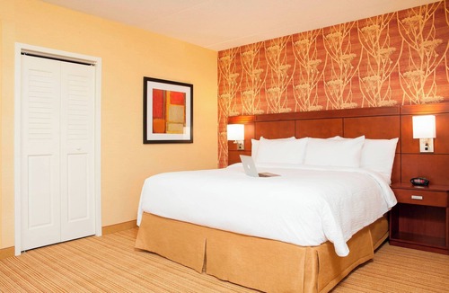 Peoria Hotel | Courtyard Peoria Downtown