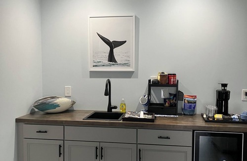 Highlands Apartment | Cozy 1-bedroom apartment in excellent Highlands with AC