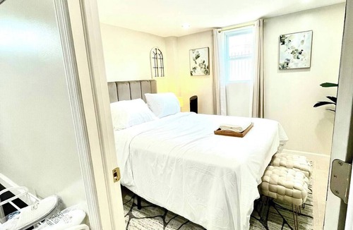 East New York Apartment | Cozy 1-bedroom apartment in Brooklyn Near JFK