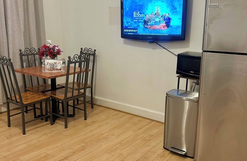 Bushwick Apartment | Cozy 1-Bedroom Apartment in Brooklyn Near Williamsburg
