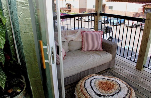 South Central Omaha Apartment | Cozy 1-bedroom apartment available for CWS