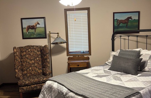 Carrollton Other | Cozy 1-bedroom farmhouse in adorable Carrollton. Easily accessible