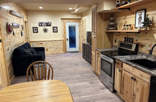 Hill City Cabin | Cozy 1-bedroom hideaway in Hill City, SD