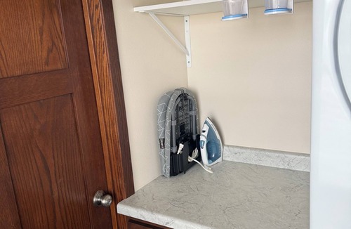 Brookings House | Cozy 1-bedroom house in beautiful Brookings on the walking trail
